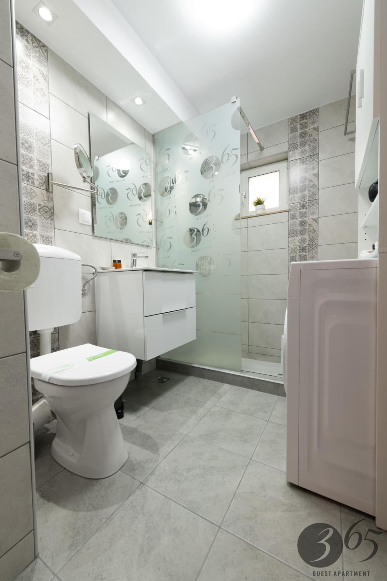 365 Guest Apartment Hunedoara Dış mekan fotoğraf